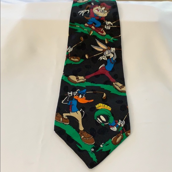 Looney Tunes Necktie - 100% Silk - Hand Made - Picture 1 of 3
